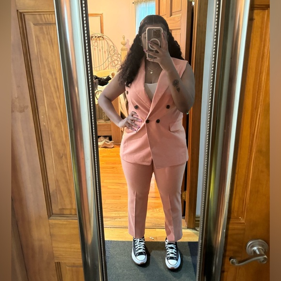 Banana Republic Linen Blend Suit Vest - Picture 2 of 2